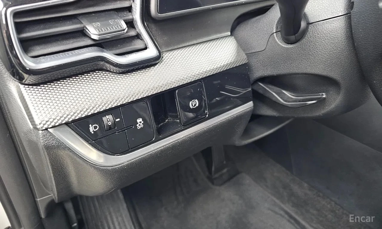 Kia Sportage * Gasoline 1.6 Turbo 2WD * БЕЗ ПЪРВОНАЧАЛНА ВНОСКА, снимка 14 - Автомобили и джипове - 55898111