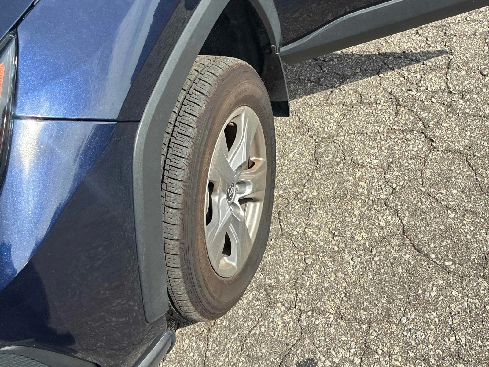 Toyota Rav4 * Hybrid XLE * CARFAX * , снимка 14 - Автомобили и джипове - 56011467