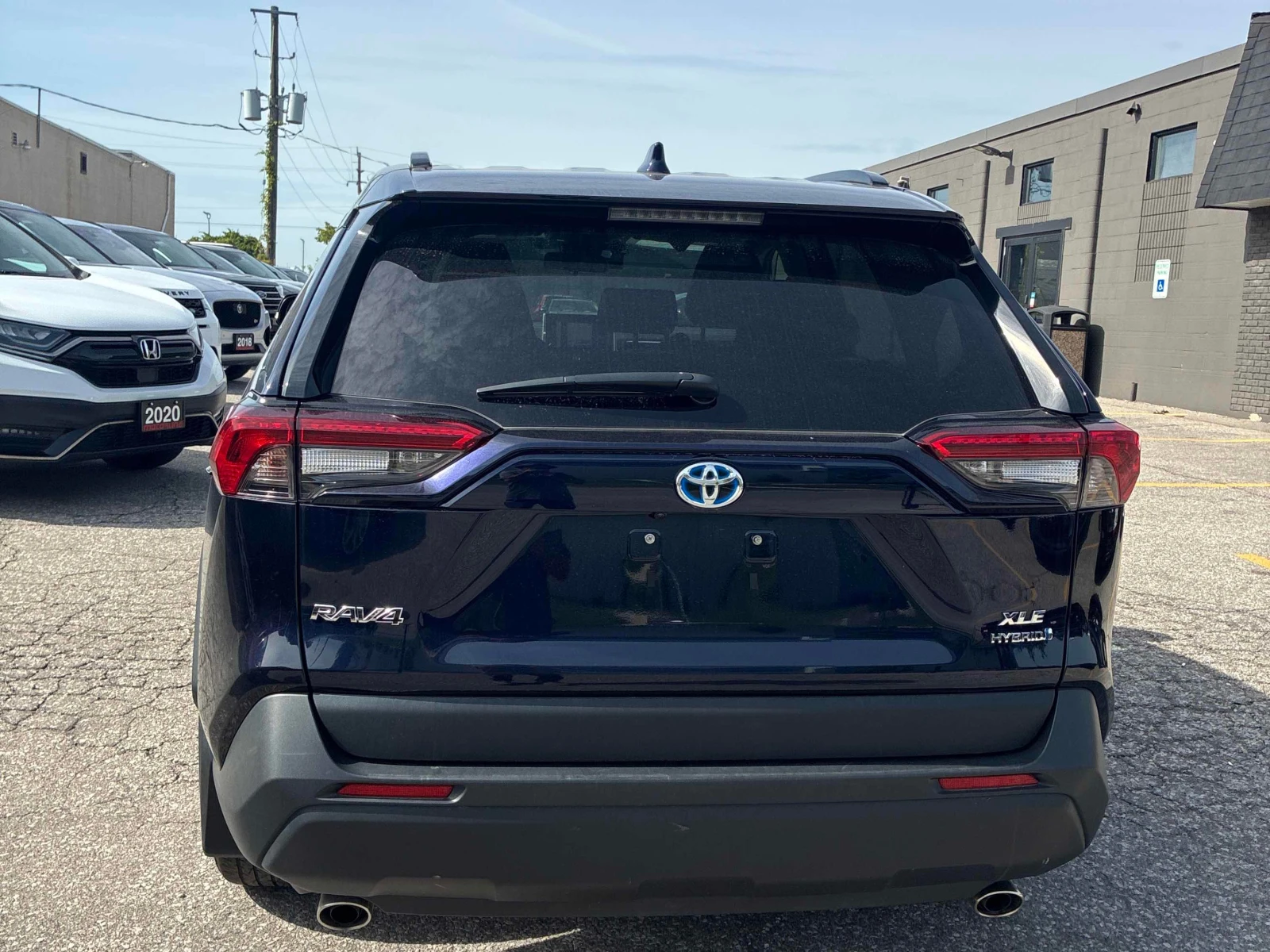 Toyota Rav4 * Hybrid XLE * CARFAX * , снимка 4 - Автомобили и джипове - 56011467