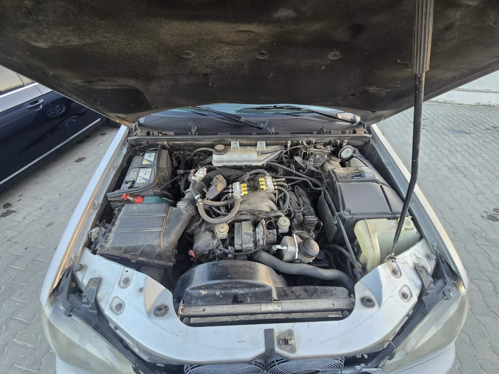 Mercedes-Benz ML 320, снимка 14 - Автомобили и джипове - 56155596