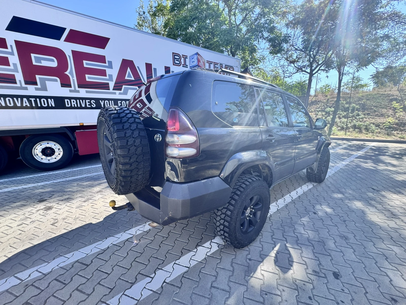 Toyota Land cruiser J120, снимка 5 - Автомобили и джипове - 56463659