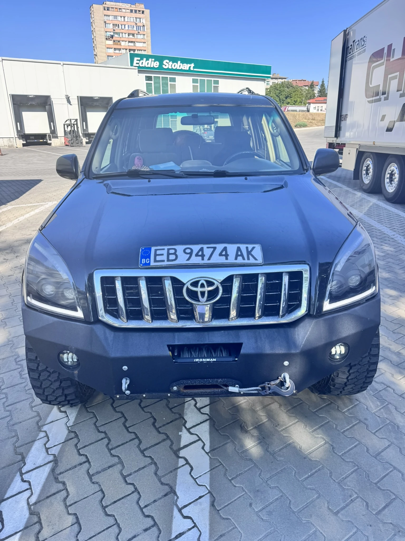 Toyota Land cruiser J120, снимка 2 - Автомобили и джипове - 56463659