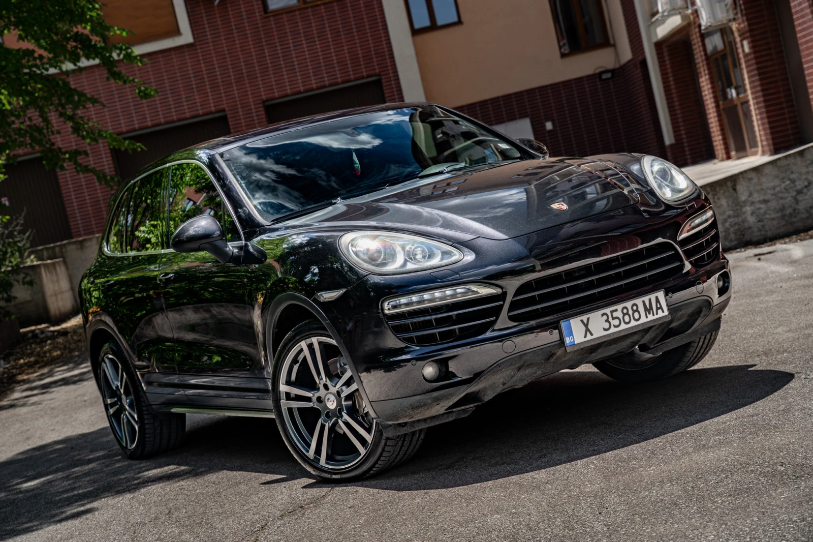 Porsche Cayenne, снимка 2 - Автомобили и джипове - 56613251