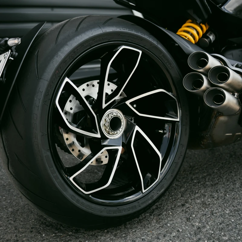 Ducati Diavel V4 , снимка 3 - Мотоциклети и мототехника - 51509595