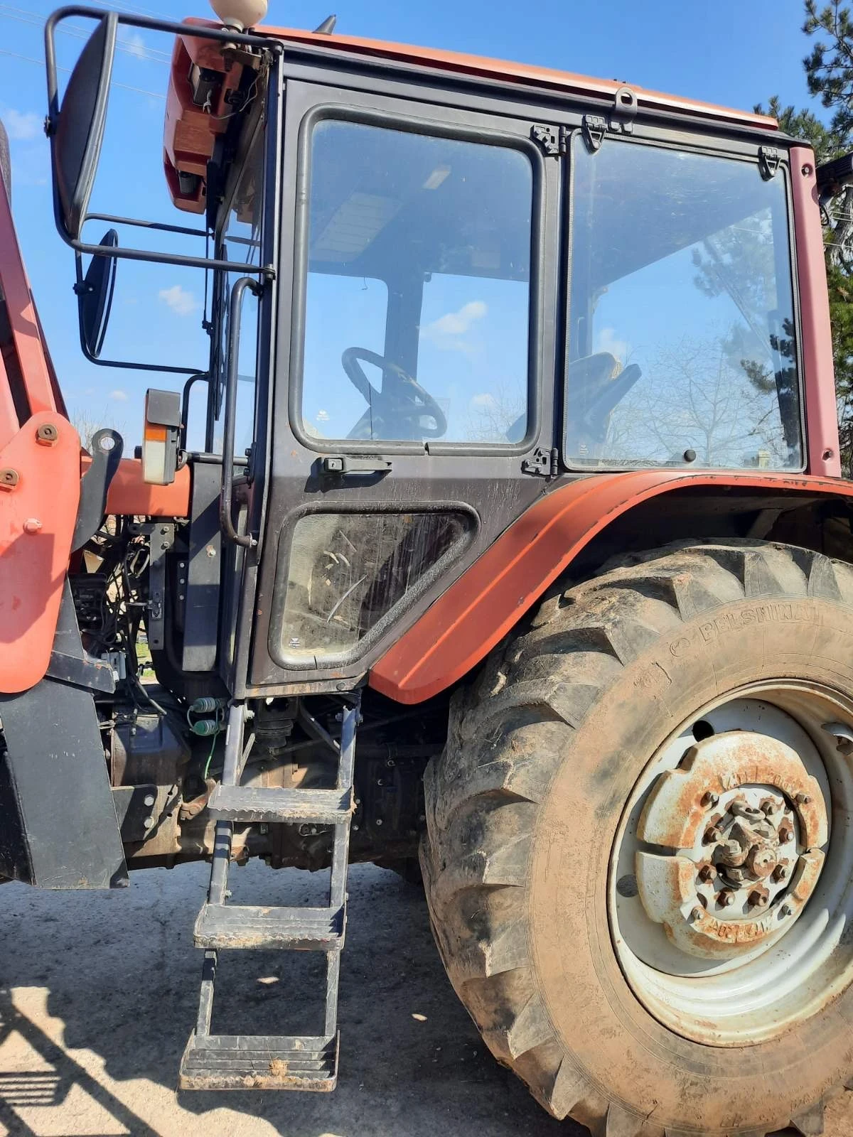 Трактор Беларус 1025.3, снимка 8 - Селскостопанска техника - 53976668