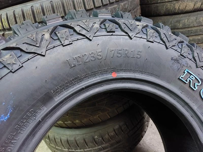 Гуми Всесезонни 235/75R15, снимка 9 - Гуми и джанти - 35846589