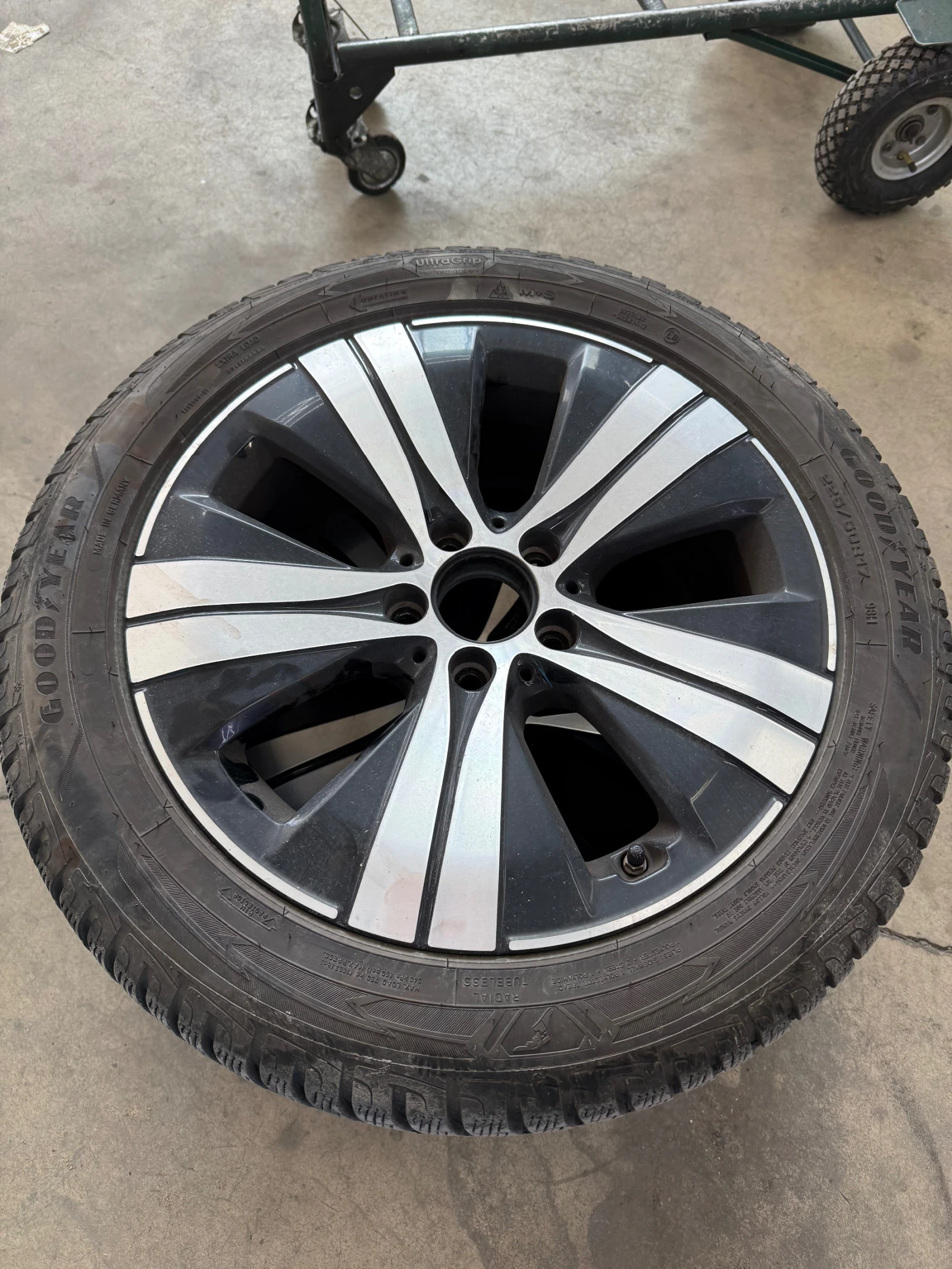 ���� � ������ 225/50R17 �� Mercedes-Benz C 220 | Mobile.bg � ����������� 2