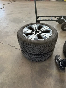 Гуми с джанти Goodyear 225/50R17, снимка 3 - Гуми и джанти - 52802652