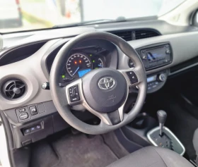 Toyota Yaris 1.5 Hybrid 1.5 , снимка 13