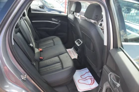 Audi E-Tron 50 quattro , снимка 13