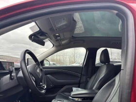 Ford Mustang Mach-E Premium  CARFAX, снимка 15