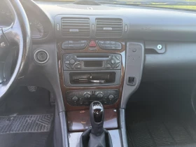 Mercedes-Benz C 220, снимка 12