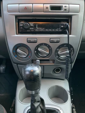 Mazda 2, снимка 4