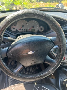 Ford Focus 1.8 , снимка 3