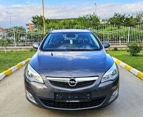 Opel Astra Бензин , снимка 3 - Автомобили и джипове - 45565712