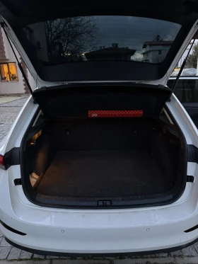 Skoda Scala G-TEC-каско, снимка 9 - Автомобили и джипове - 52605514