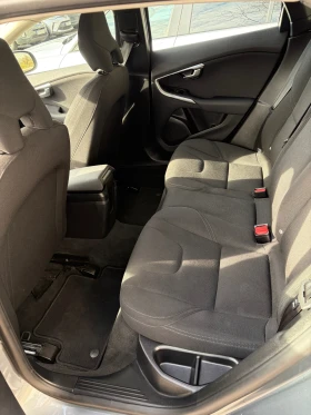 Volvo V40 - 7750 € / 15157.68 лв. - 32251195 11