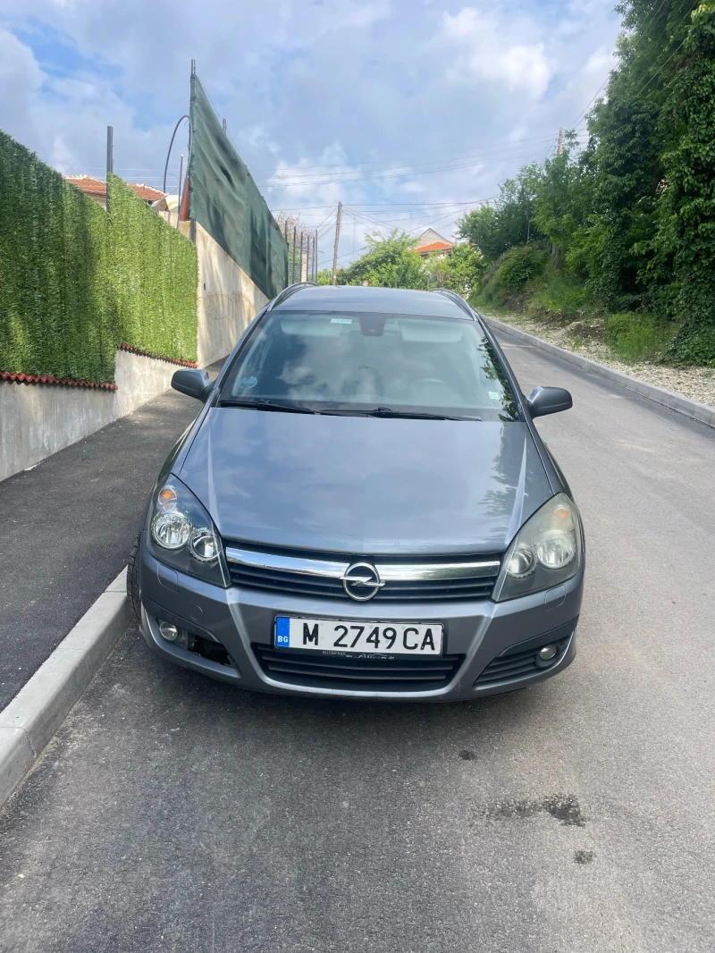 Opel Astra, снимка 1 - Автомобили и джипове - 48558227