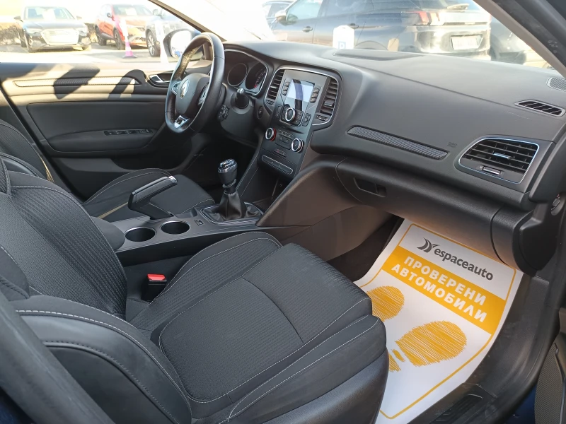 Renault Megane 1.3Tce/ 115к.с., снимка 13 - Автомобили и джипове - 48598949