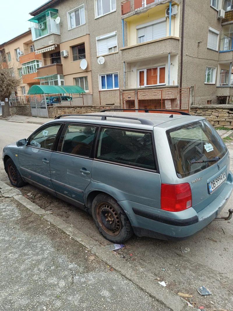 VW Passat 4, снимка 1 - Автомобили и джипове - 48930115