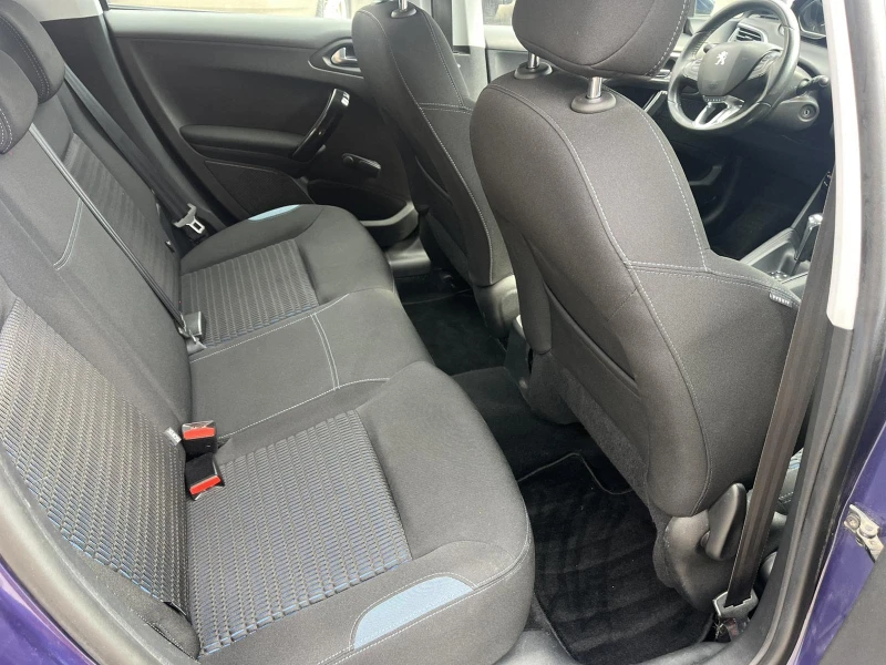 Peugeot 208 1.6 BENZ, снимка 14 - Автомобили и джипове - 51054651