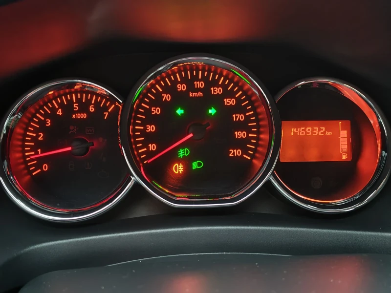 Dacia Logan Lodan II, 1.5 dCi, 90 к.с. 4+ 1 места, снимка 17 - Автомобили и джипове - 53069107