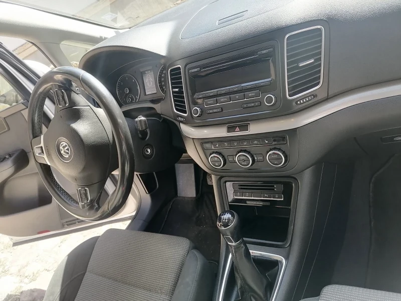 VW Sharan, снимка 6 - Автомобили и джипове - 52161957