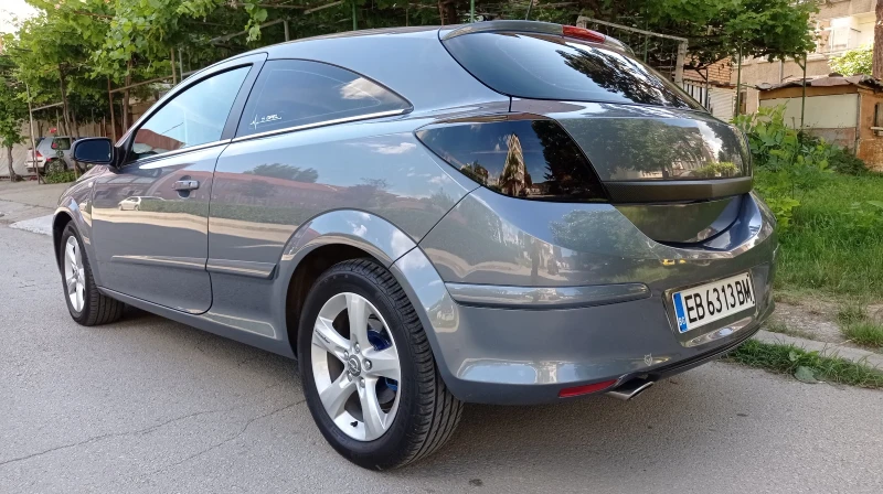 Opel Astra 2.0 Turbo , снимка 3 - Автомобили и джипове - 52504750