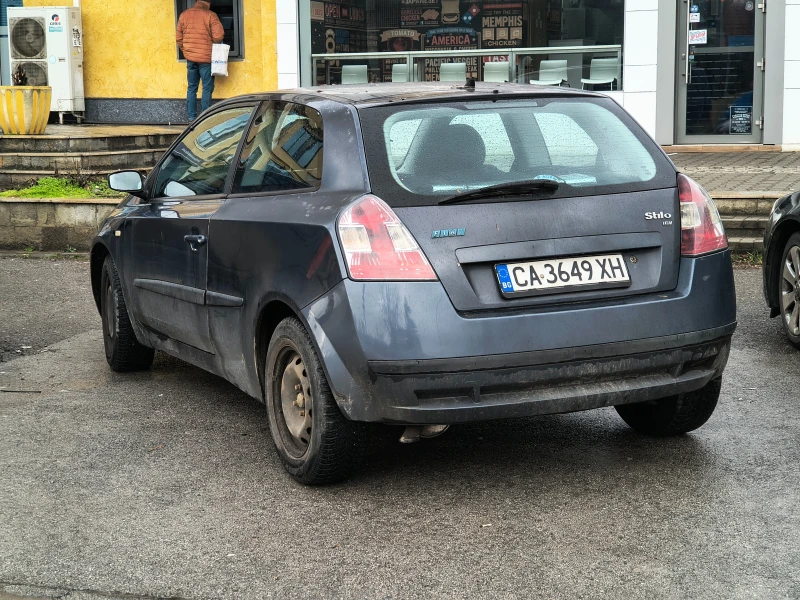 Fiat Stilo, снимка 2 - Автомобили и джипове - 53393256