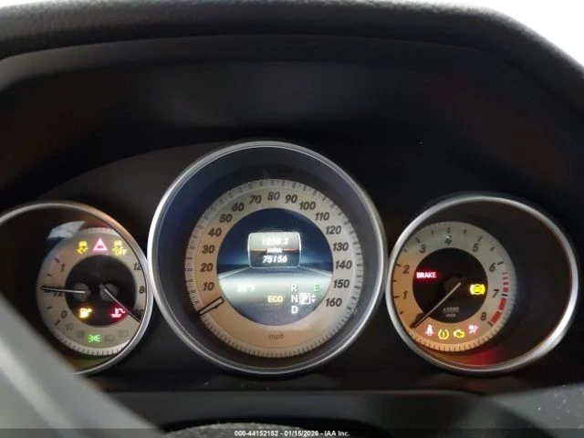 Mercedes-Benz E 350 4MATIC, снимка 13 - Автомобили и джипове - 53469908