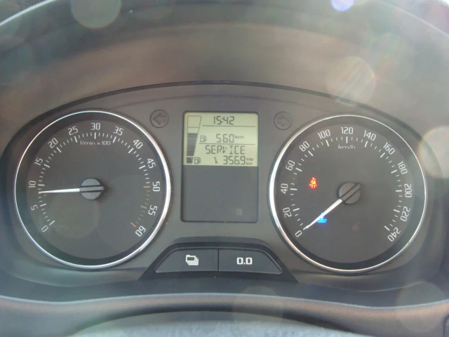 Skoda Roomster 1.6, снимка 15 - Автомобили и джипове - 54097190