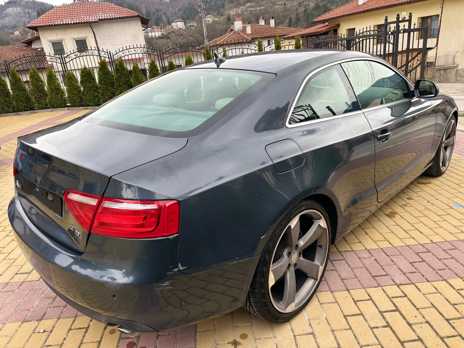 Audi A5 3.0 TDI 239 К.С. Quattro Ръчка - изображение 4