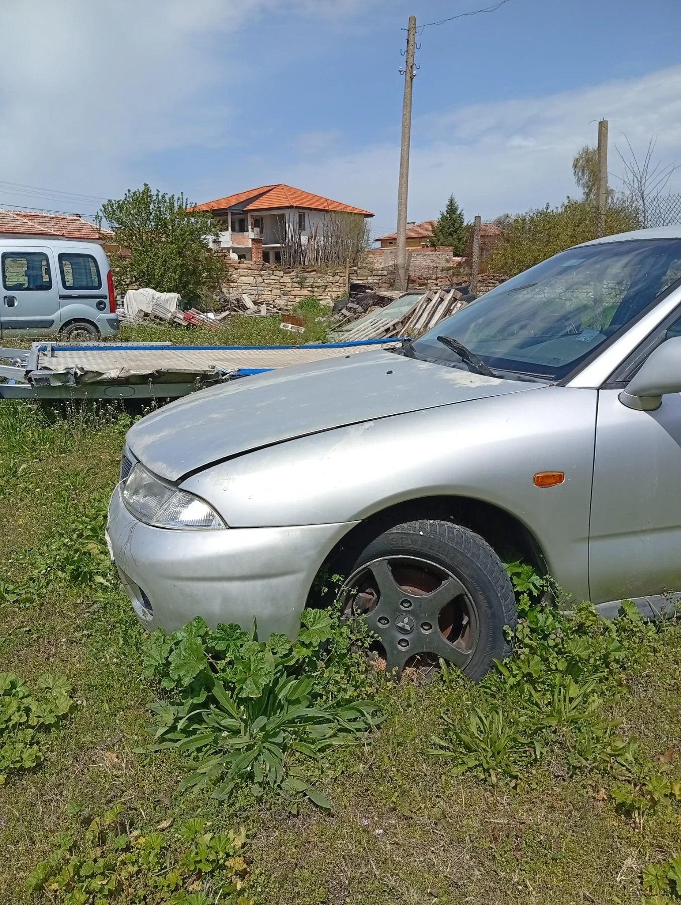 Mitsubishi Carisma 1.8 16V - изображение 7