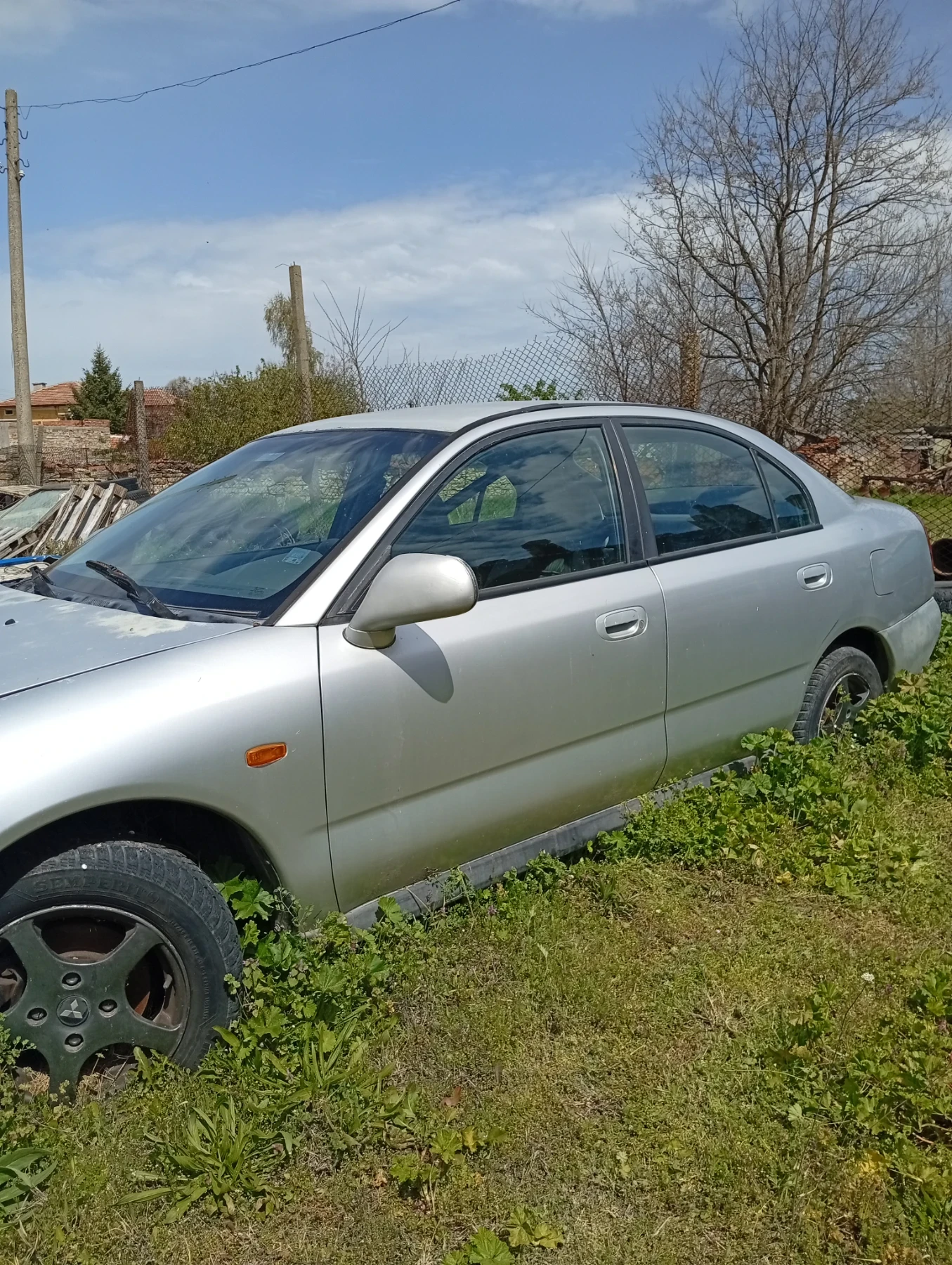 Mitsubishi Carisma 1.8 16V - изображение 5