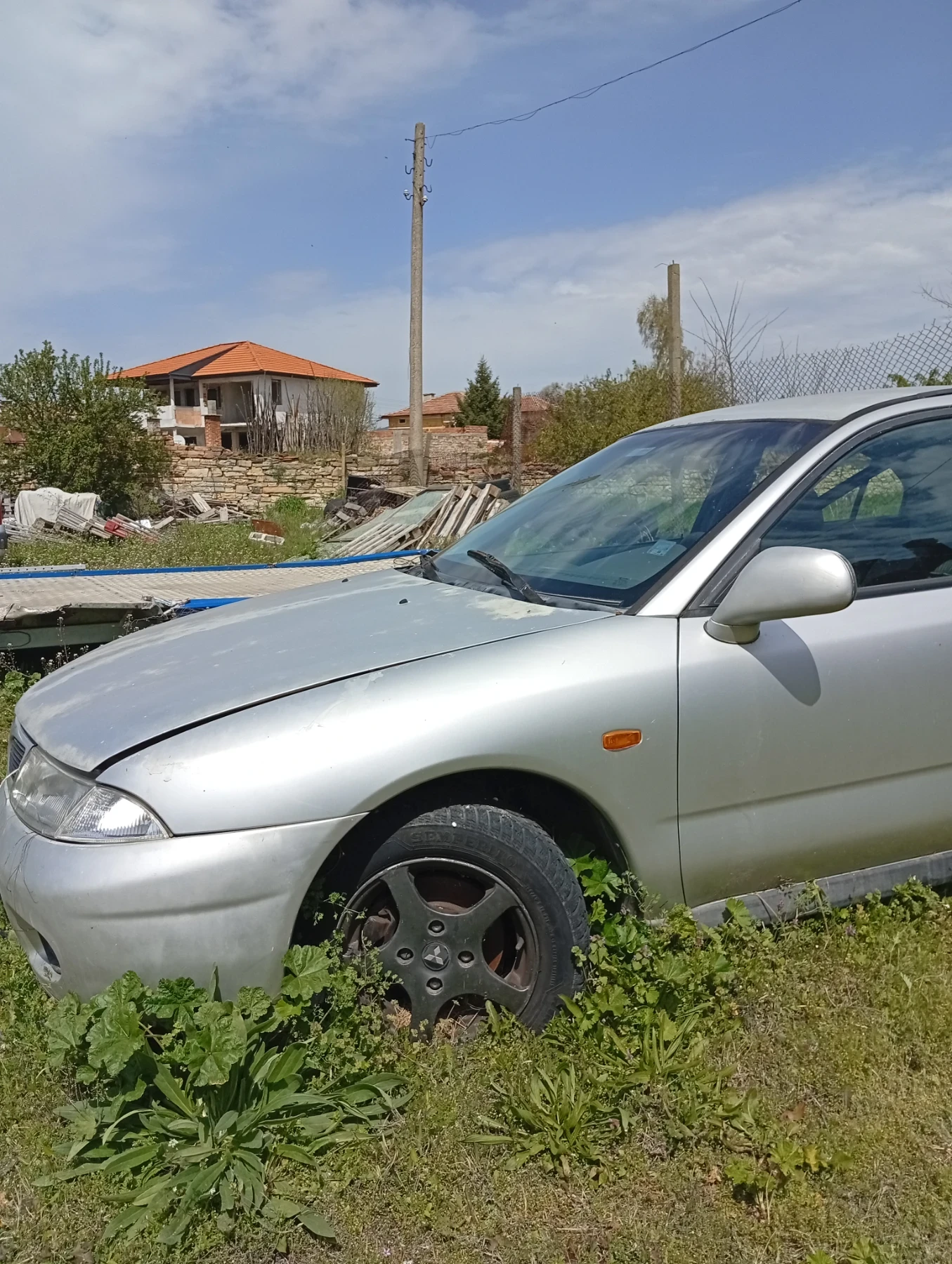 Mitsubishi Carisma 1.8 16V - изображение 4
