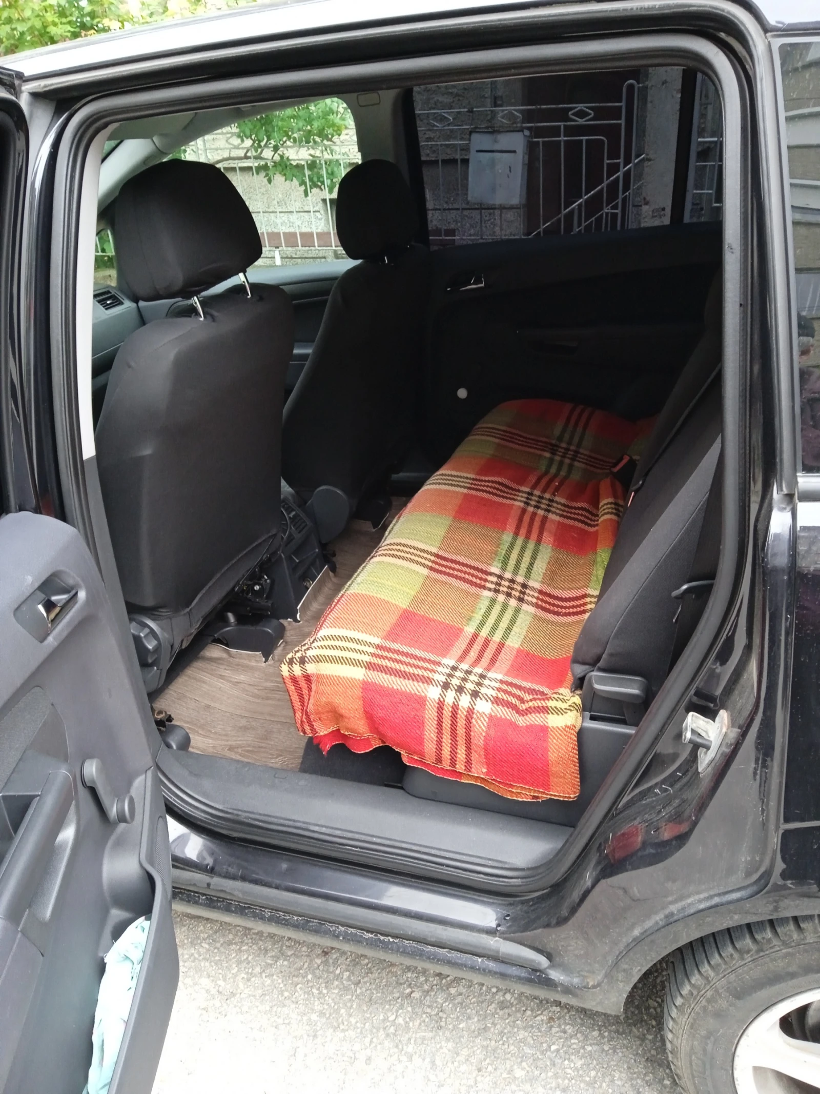 Opel Zafira 1.6 - изображение 6