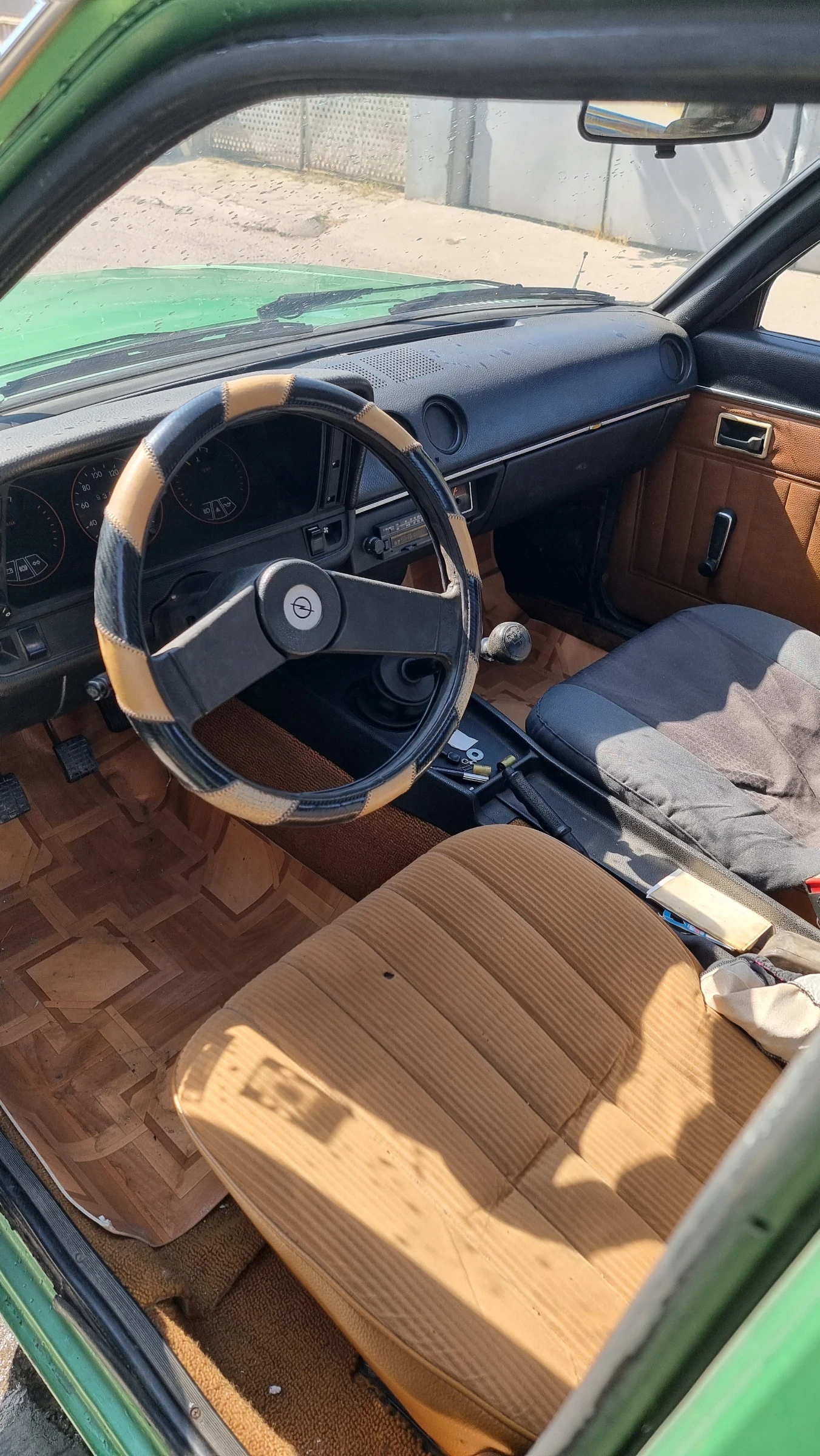 Opel Ascona  - изображение 6