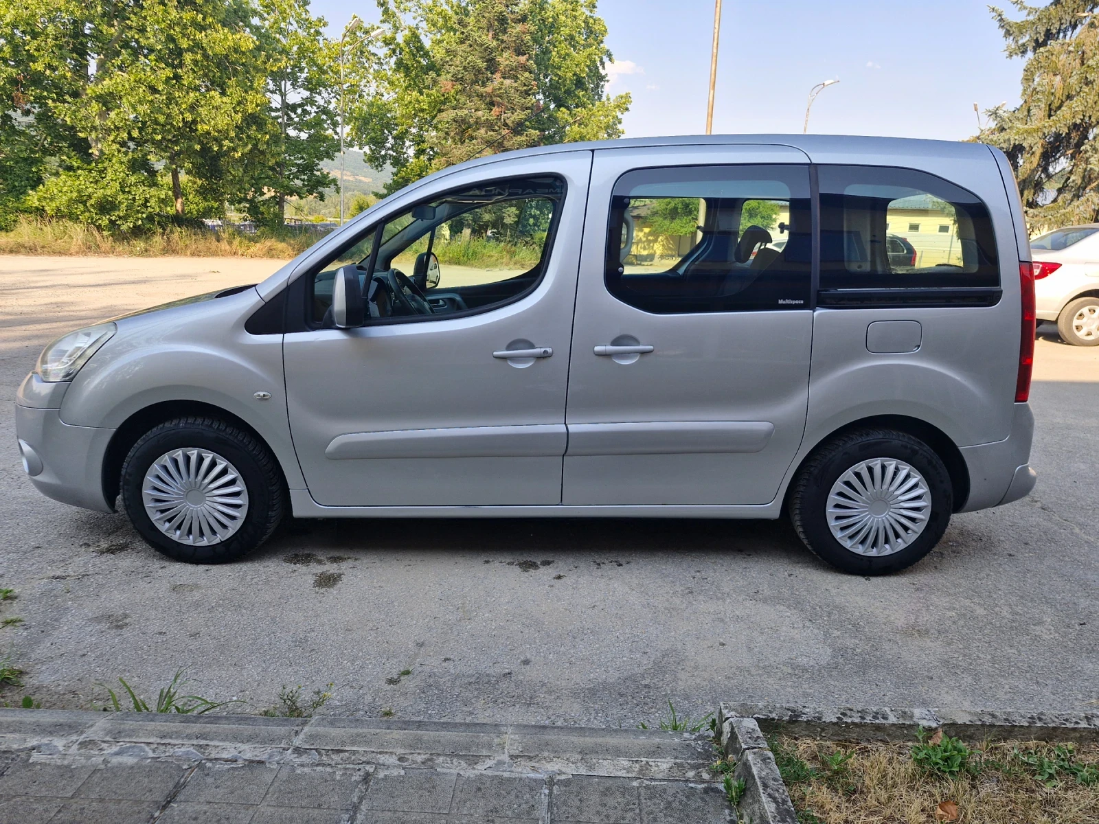 Citroen Berlingo 1, 6* AC* PDC* TUV  - изображение 2