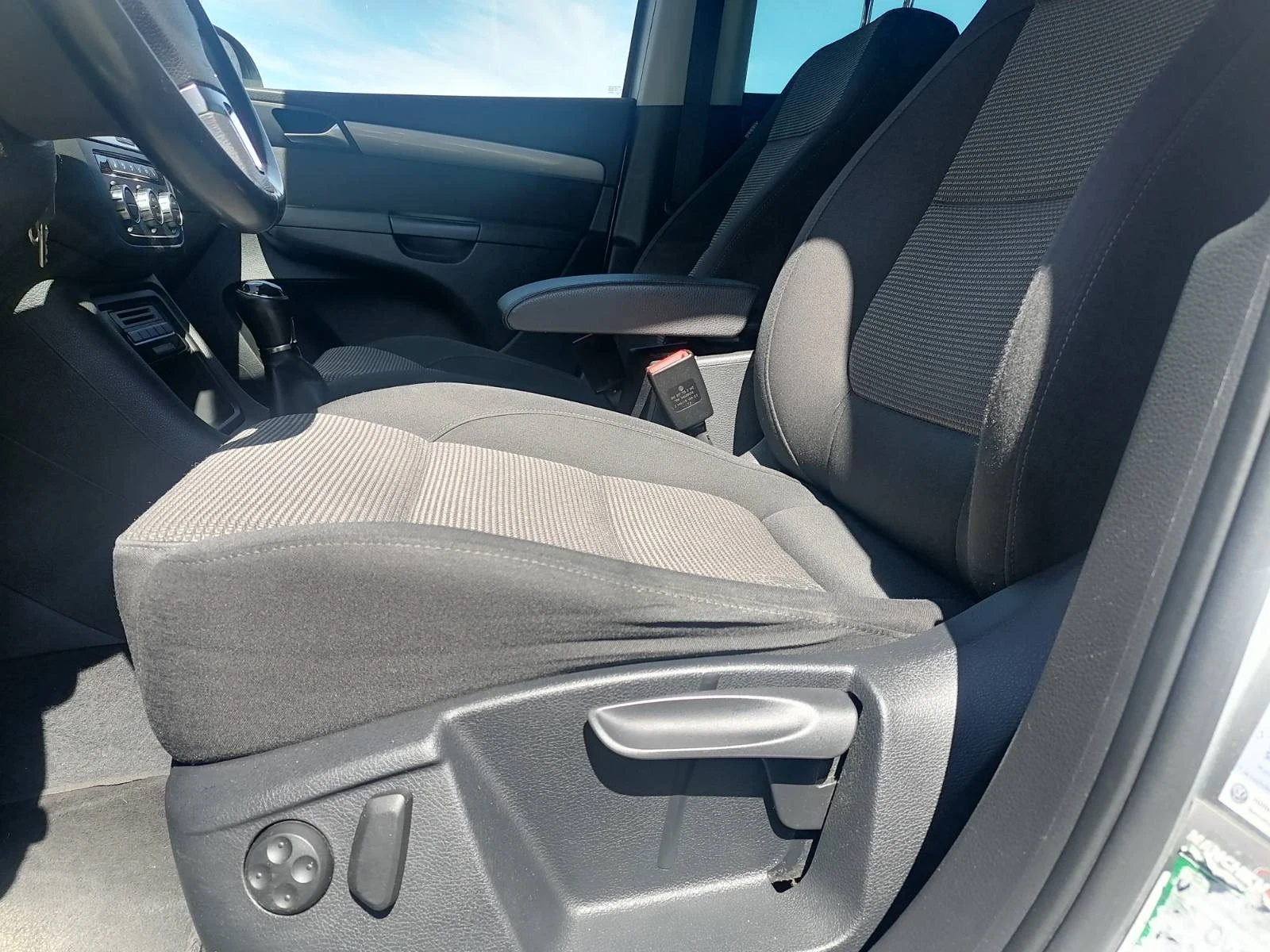 VW Sharan, снимка 8 - Автомобили и джипове - 54121829