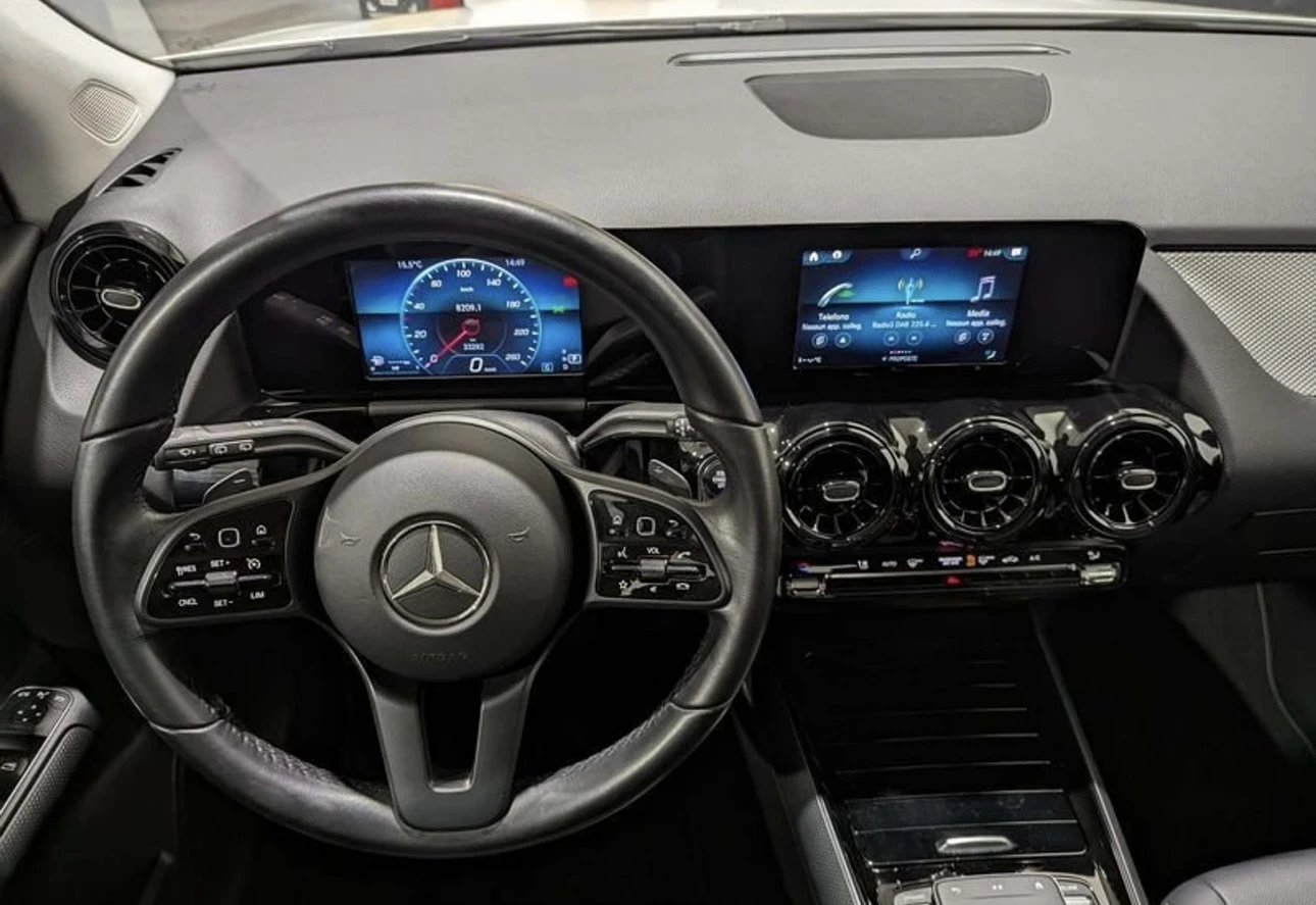 Mercedes-Benz GLA 180 | Mobile.bg   7