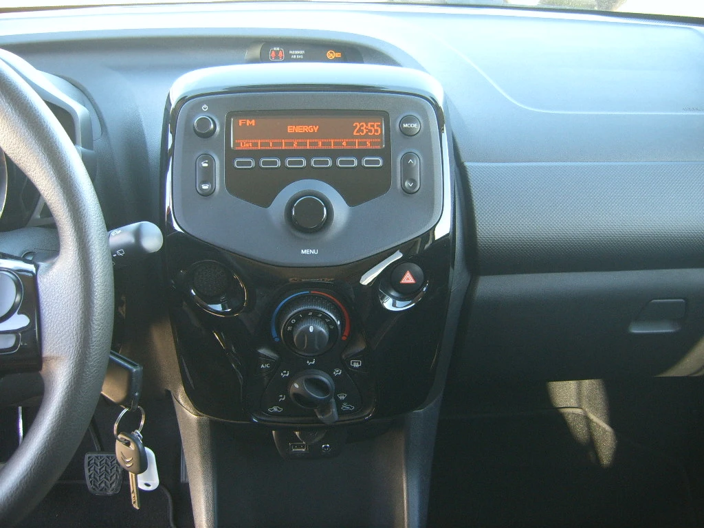 Citroen C1 1, 0i klima - изображение 9