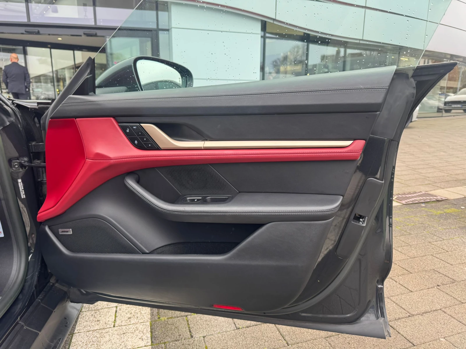 Porsche Taycan 4S/571HP/93kWh/InnoDrive/4X4/360/3DISPLEY/835v | Mobile.bg   13