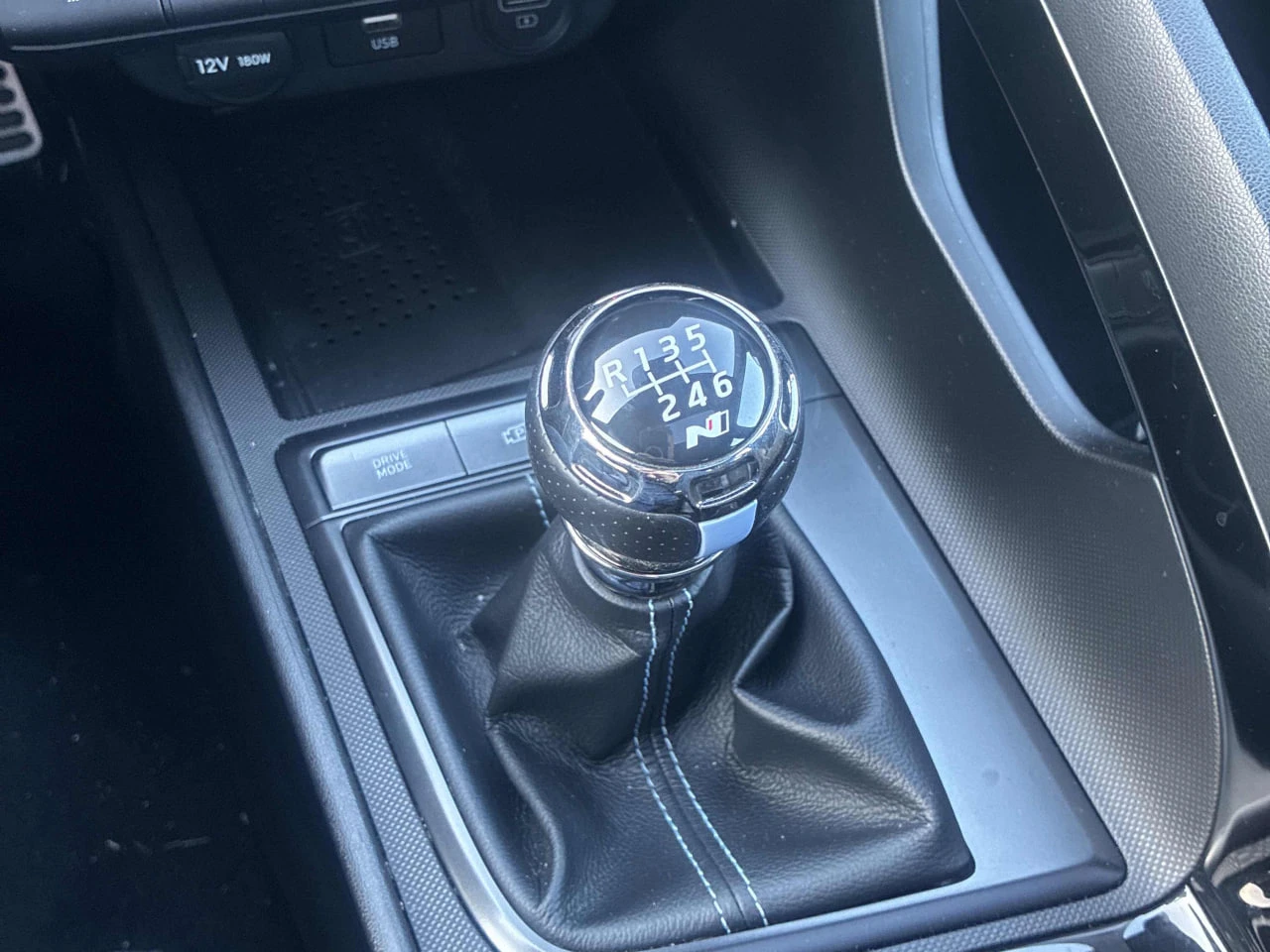 Hyundai Elantra CARFAX* *   *  | Mobile.bg   11