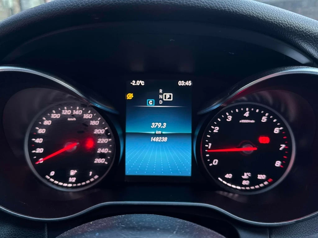 Mercedes-Benz C 300 * CARFAX * БЕЗ ПЪРВОНАЧАЛНА ВНОСКА - изображение 8