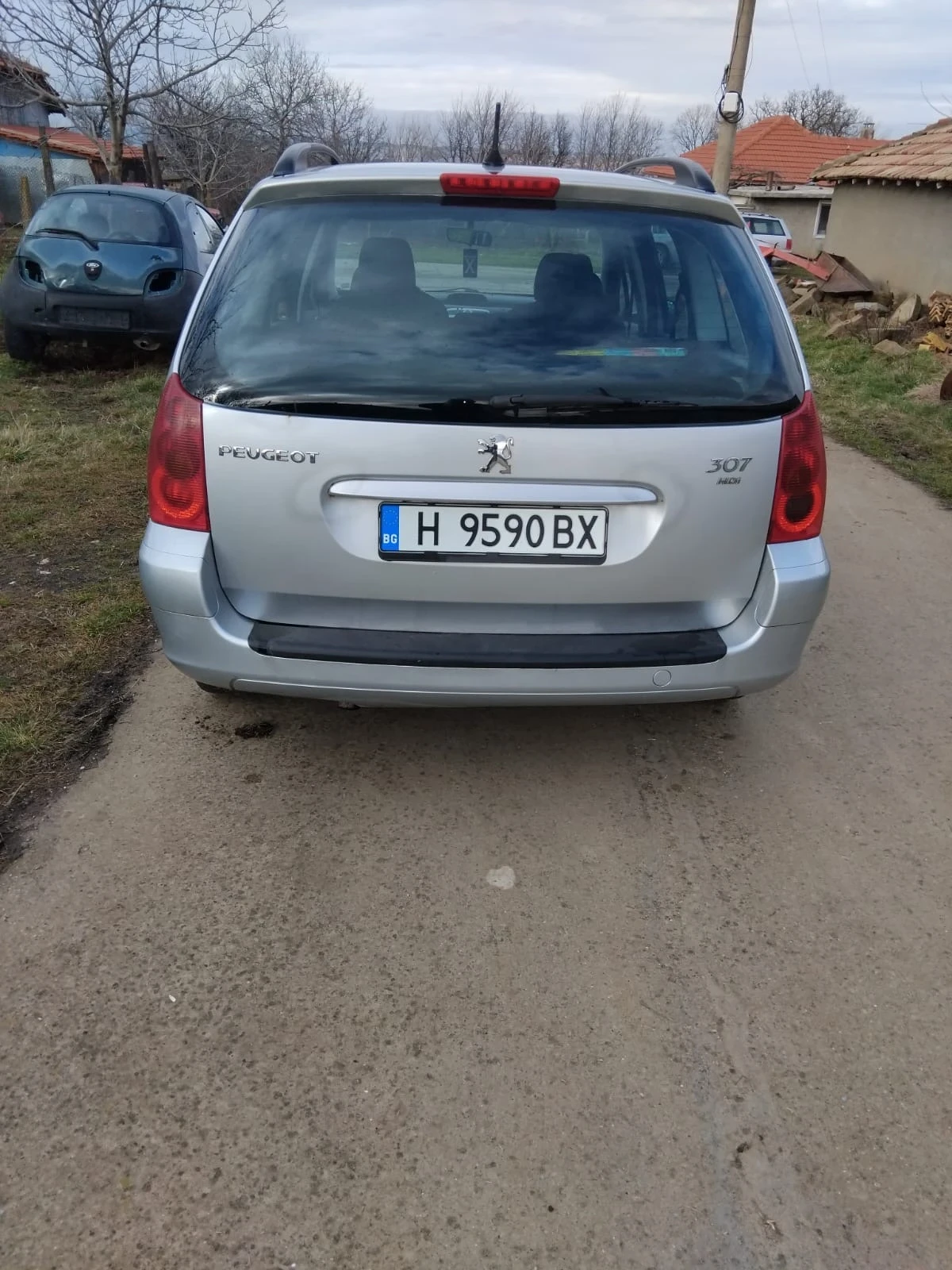 Peugeot 307 2.0HDI - изображение 4