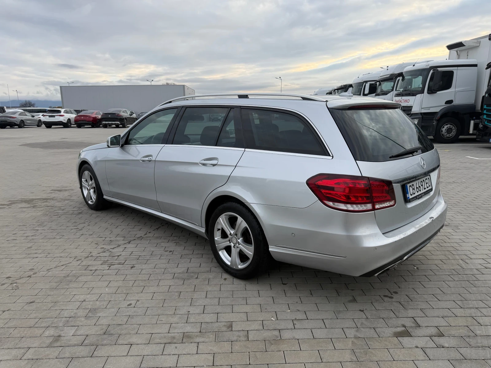 Mercedes-Benz E 200 E200 CDI - изображение 3