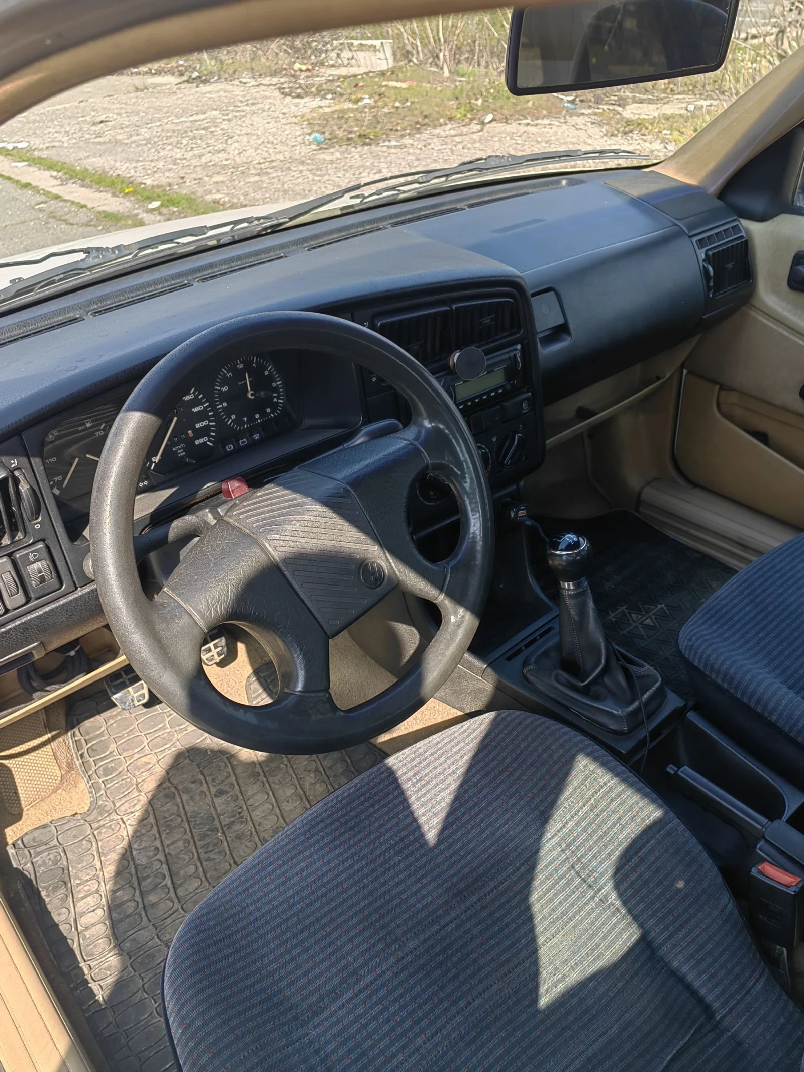 VW Passat, снимка 6 - Автомобили и джипове - 53860181