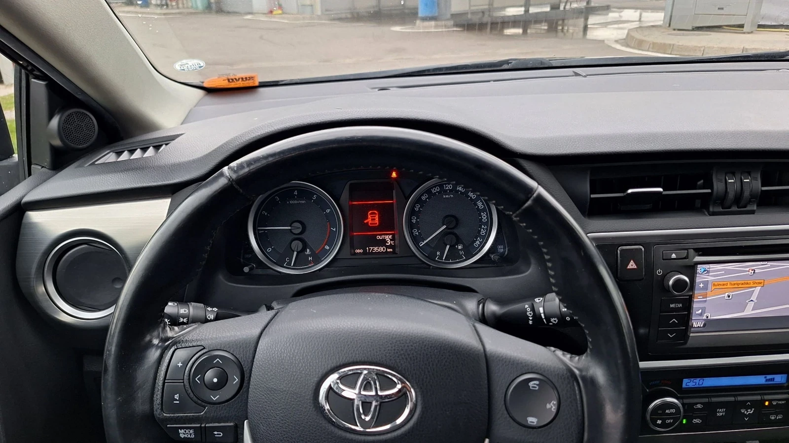 Toyota Auris 1.6-132��. ����-�������-������ | Mobile.bg � ����������� 17