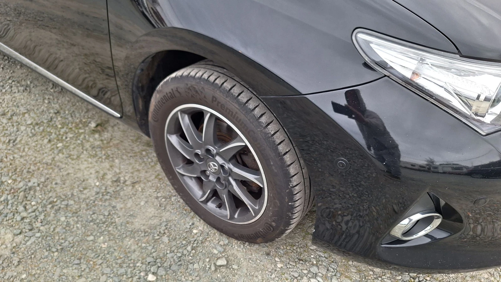 Toyota Auris 1.6 НАВИ-ПОДГРЕВ, снимка 6 - Автомобили и джипове - 53892901