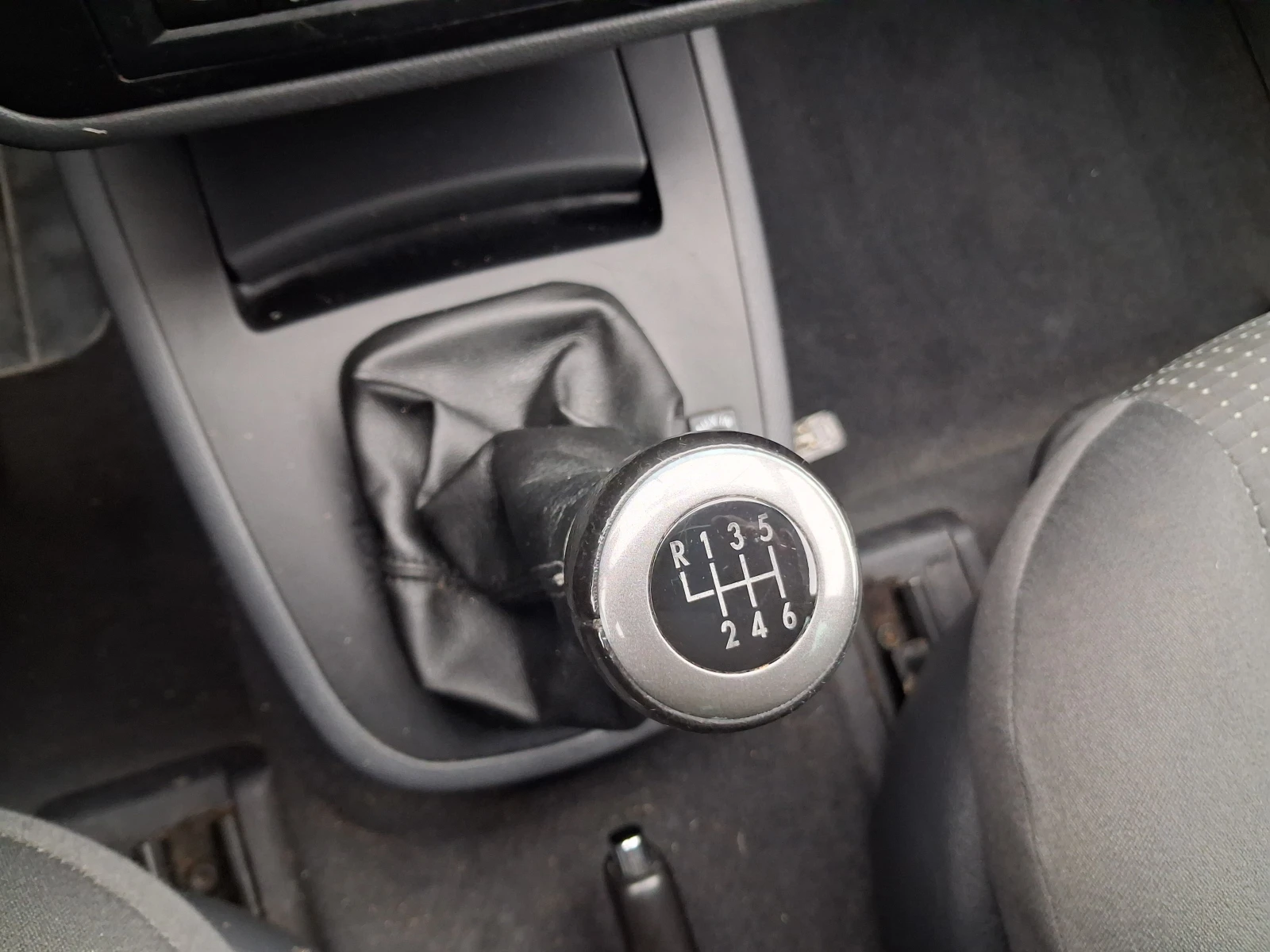 Seat Alhambra 1.8Т* ХОЛАНДИЯ* 7-МЕСТЕН, снимка 9 - Автомобили и джипове - 53918392